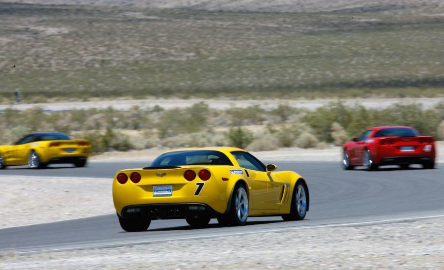  Chevrolet Corvette ZR1 2010 года  (фото 6 из 6)